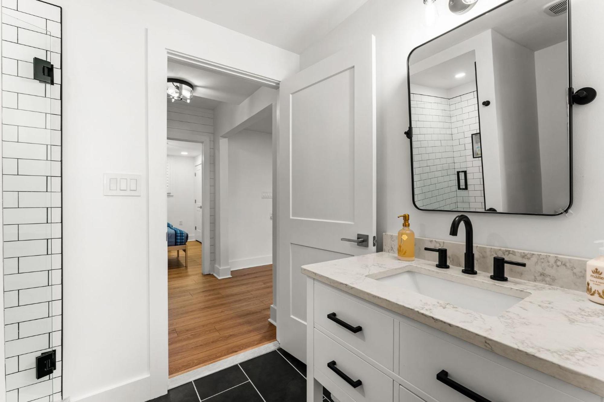 Lakefront Living Mooresville Bagian luar foto