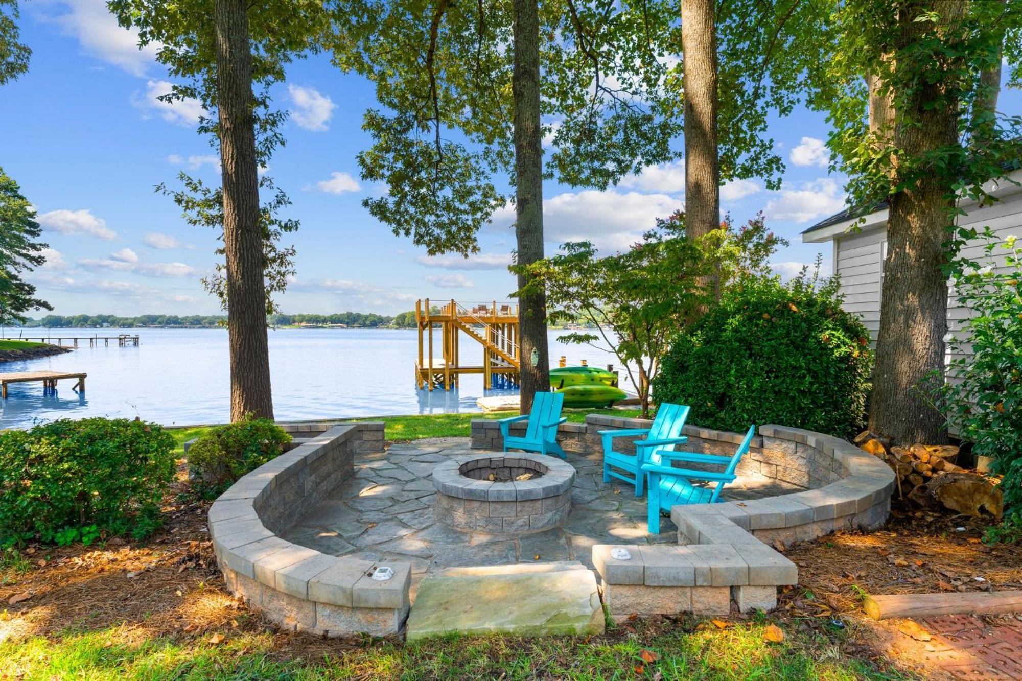 Lakefront Living Mooresville Bagian luar foto