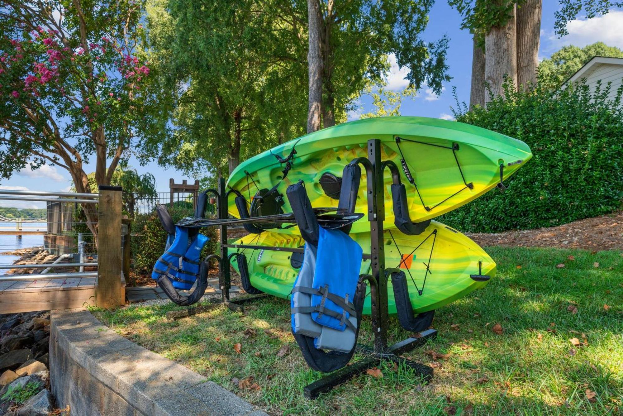 Lakefront Living Mooresville Bagian luar foto