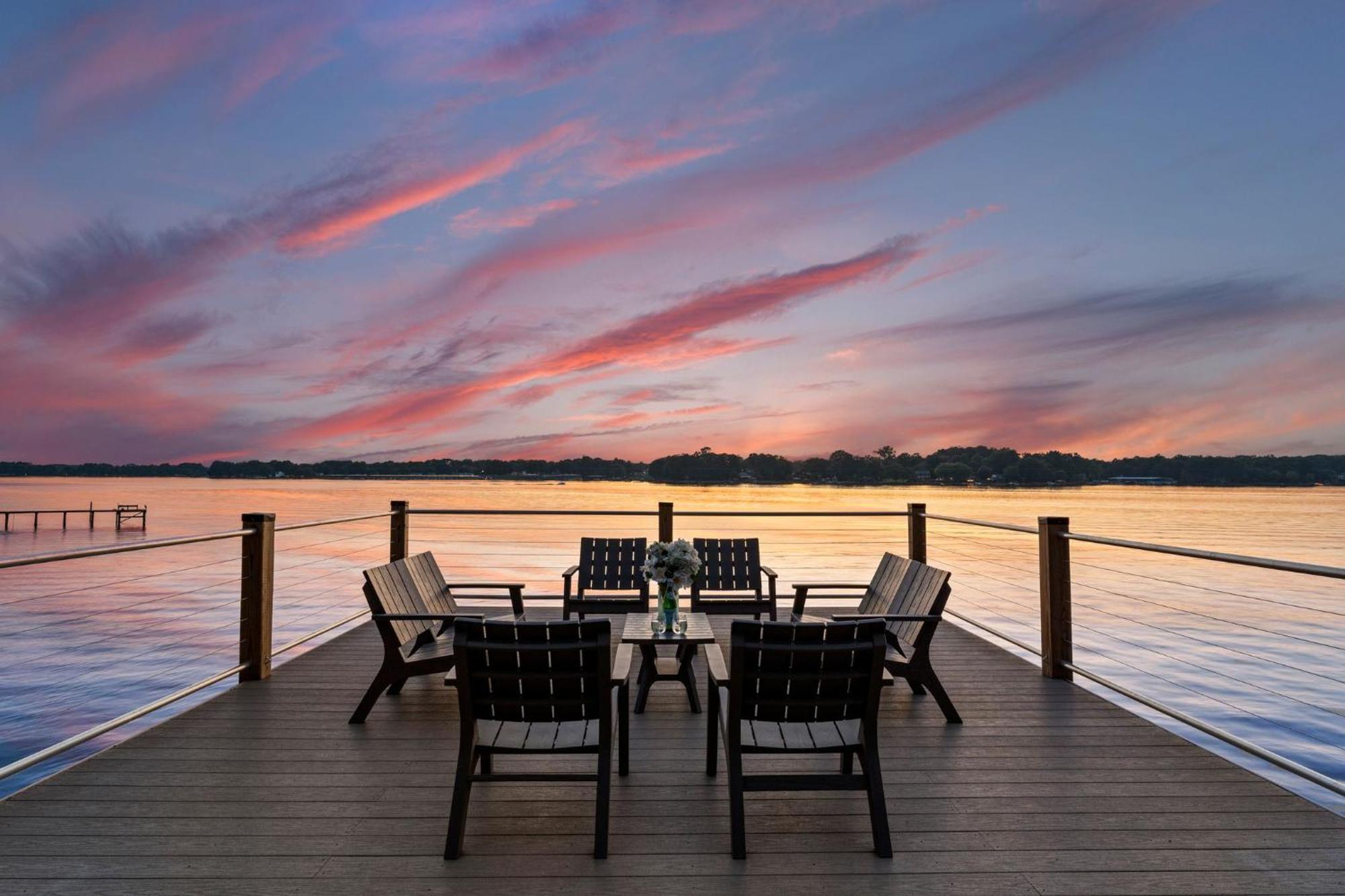 Lakefront Living Mooresville Bagian luar foto